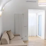 Macarth Apt Deluxe Napoli Centro